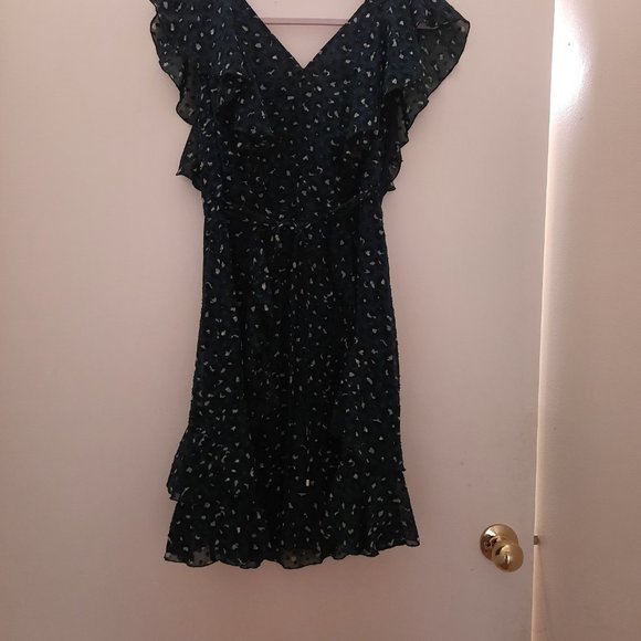 Tommy Hilfiger - Picture 8 of 9